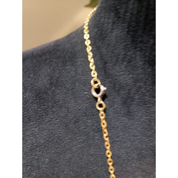 Womens Gold Tone Anne Klein Lion Head Square Pendant Necklace /Spring Ring Clasp - Picture 6 of 6